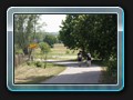 Lütgendorf  Ortsausgang. Links geht's weiter
