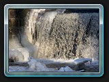 Wasserfall im Eis