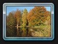 Teich im Eingangsbereich des Parks