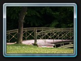 Brücke im Park
