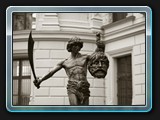Goliath Figur am Schloss