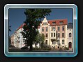 Vom Fürstenhof gelangen wir nun südlichen Rand der Altstadt, der Dahlmannstraße mit seinen drei alten Schulen